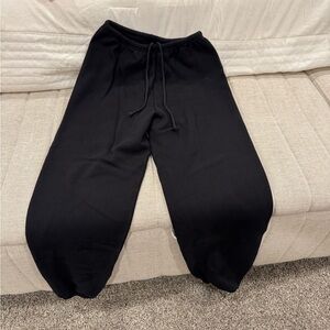 SKIMS sweatpants, black, size small